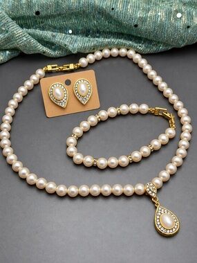 Vintage Rachel Pearl Teardrop Necklace Bracelet  and Earring Set